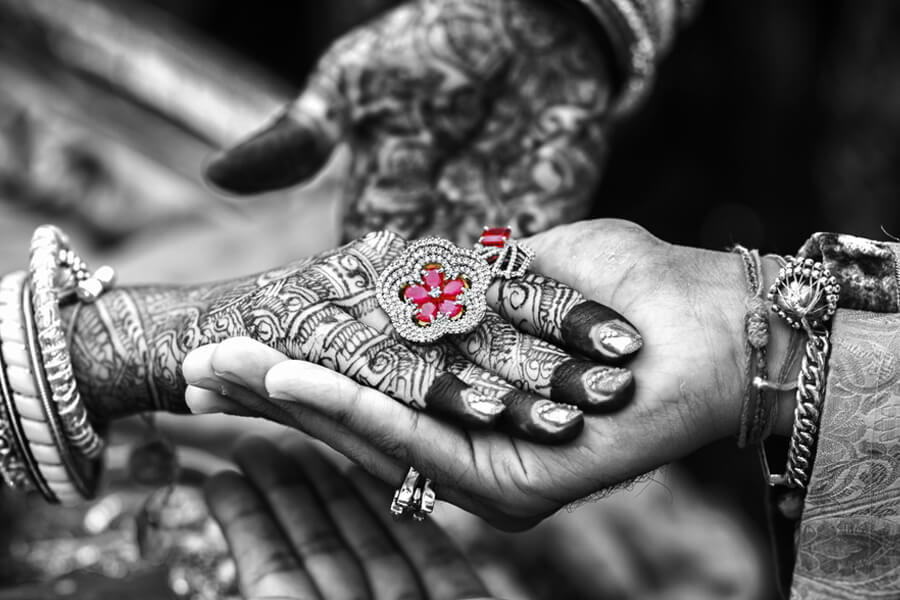 make gujarati wedding memorable with stunning bridal jewellery designs